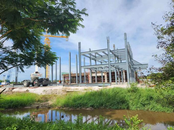 latest company case about Multi-Floor Hotel&Retailer Building  1